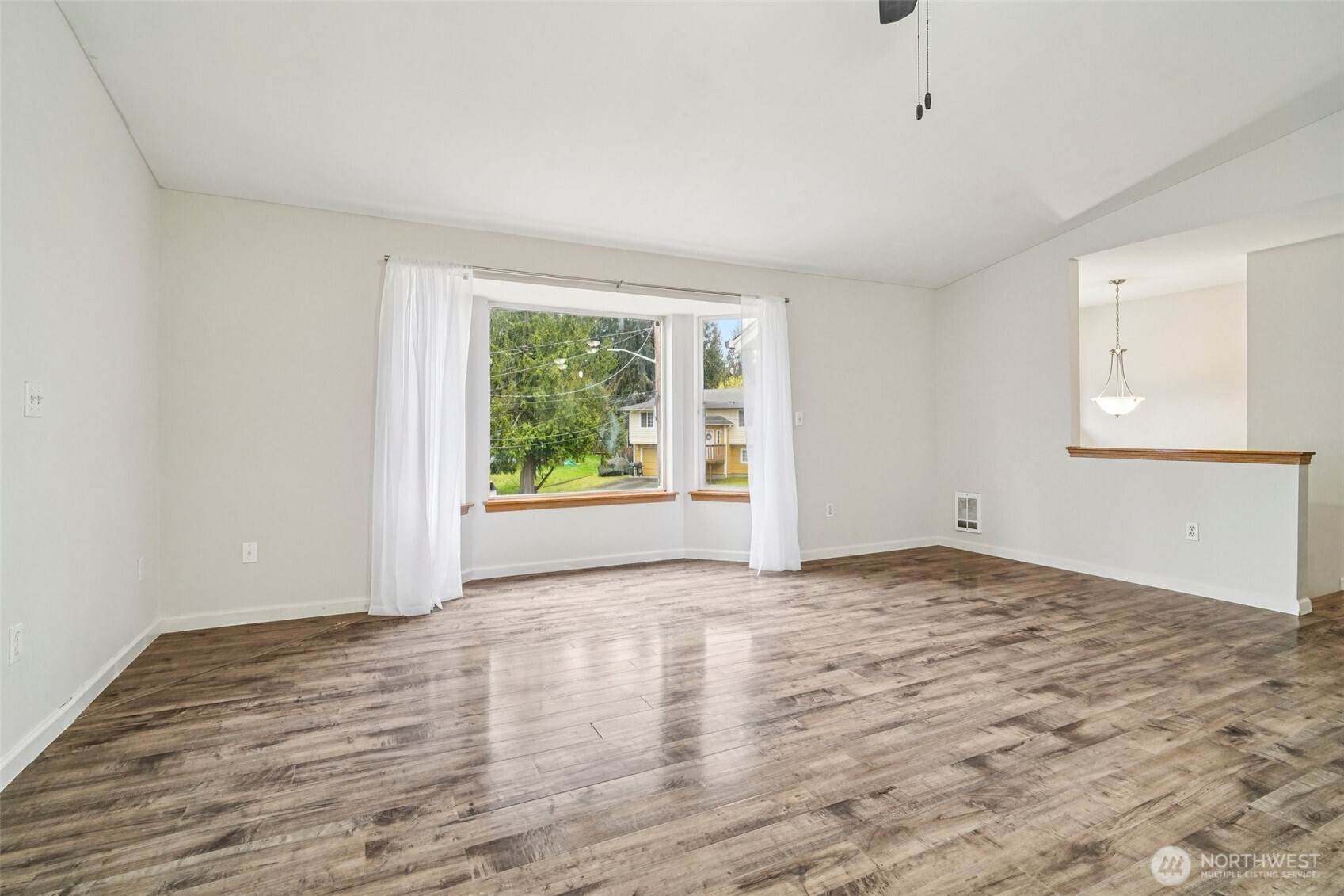 20414 La Rita Drive E