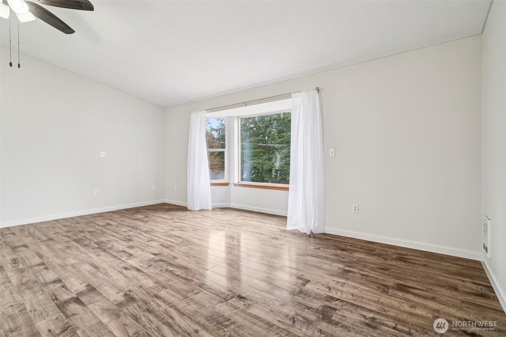 20414 La Rita Drive E