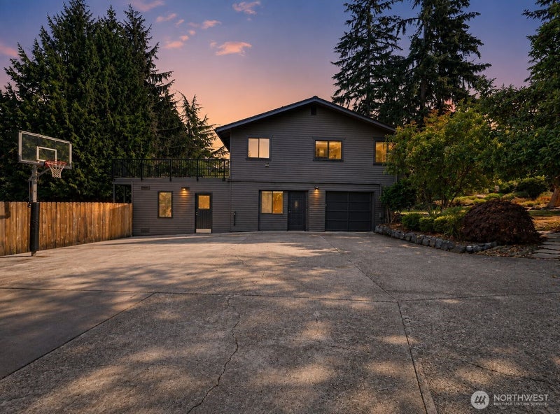 20106 Marine View Drive SW