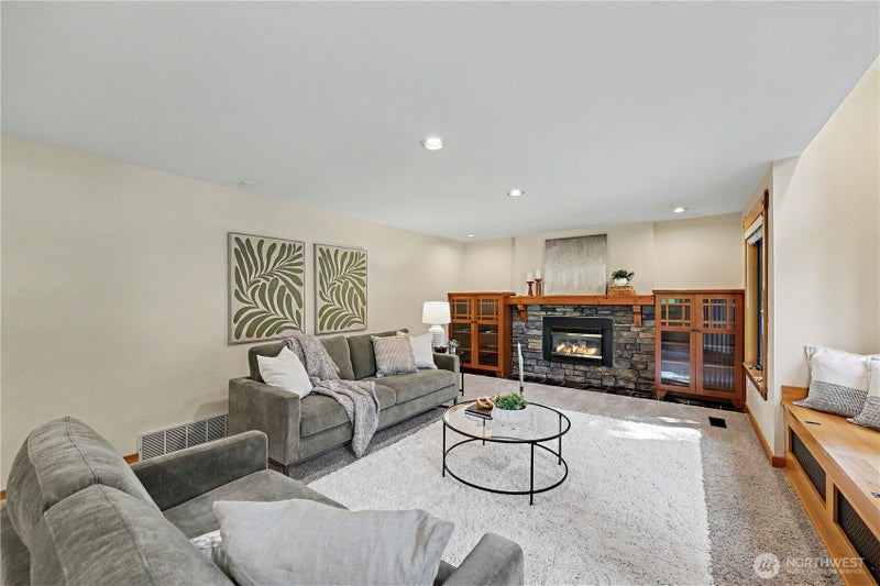 20106 Marine View Drive SW