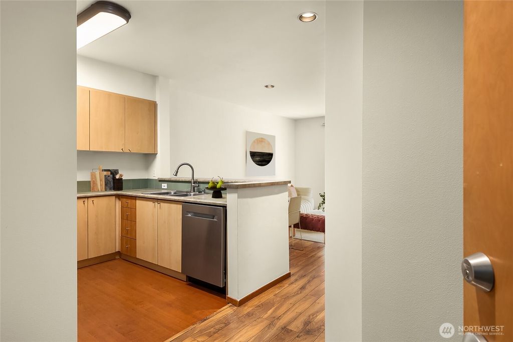 Photo of 668 S Lane Street #310, Seattle, WA 98104 (MLS # 2407026)
