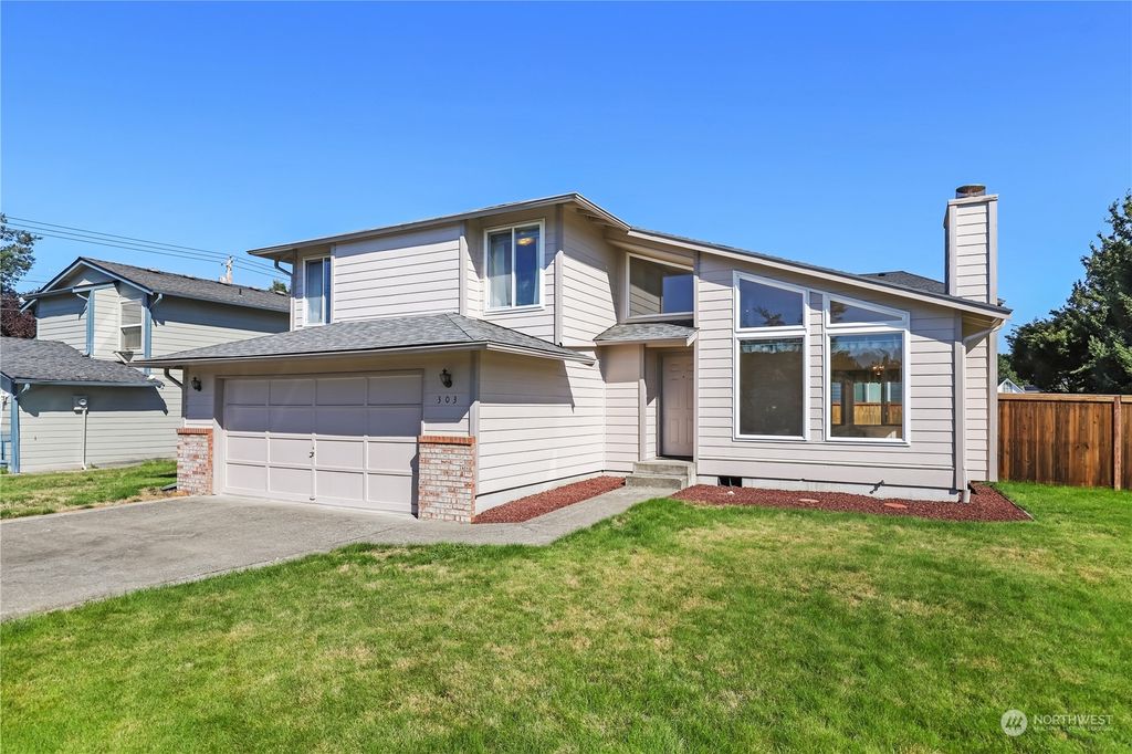 Photo of 303 White River Drive, Pacific, WA 98047 (MLS # 2282702)