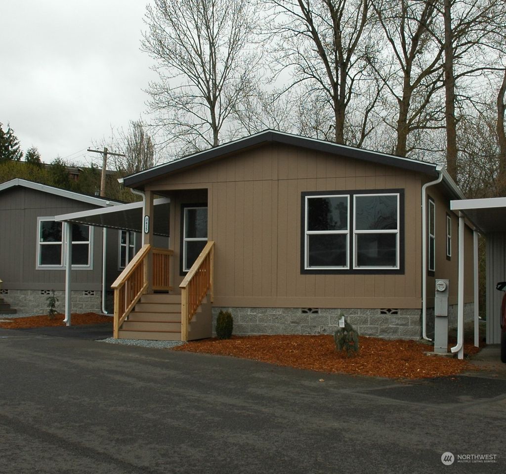 Photo of 3415 S 184th Street #271, SeaTac, WA 98188 (MLS # 2051369)