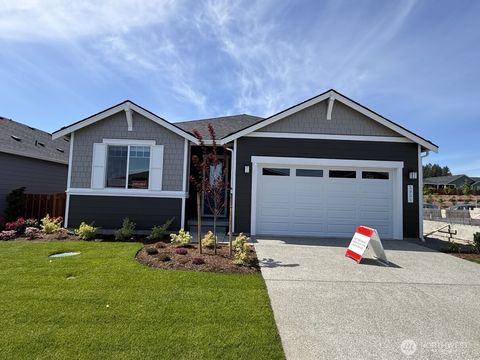 Photo of 2931 Balsamroot Drive SE, Lacey, WA 98513 (MLS # 2529811)
