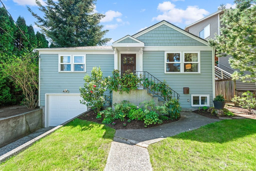 Photo of 3907 SW Ida Street, Seattle, WA 98136 (MLS # 2515553)