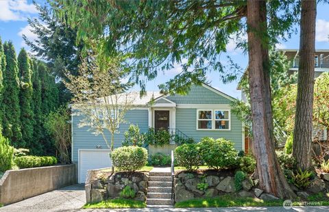 Photo of 3907 SW Ida Street, Seattle, WA 98136 (MLS # 2515553)