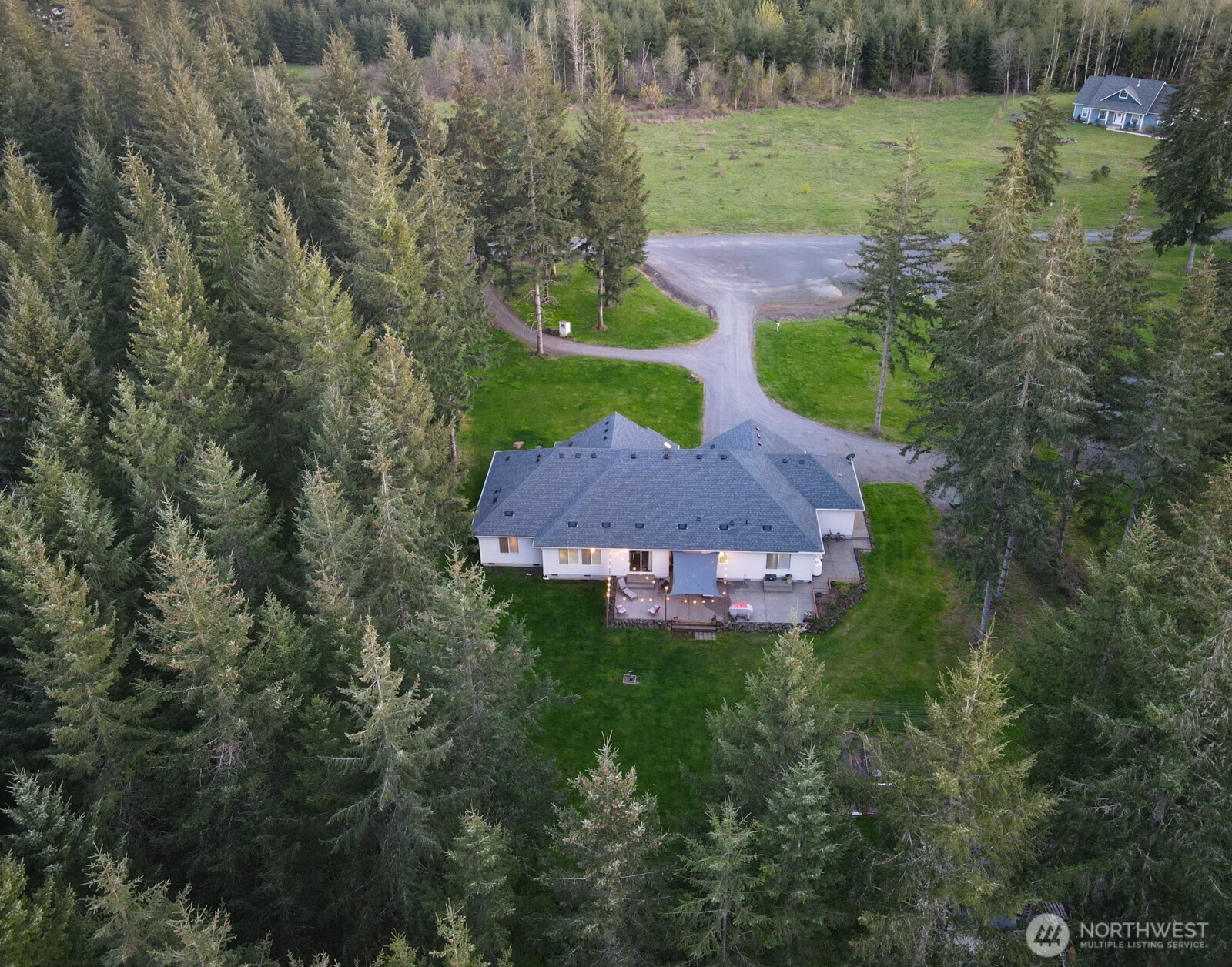 118 Woodview Lane