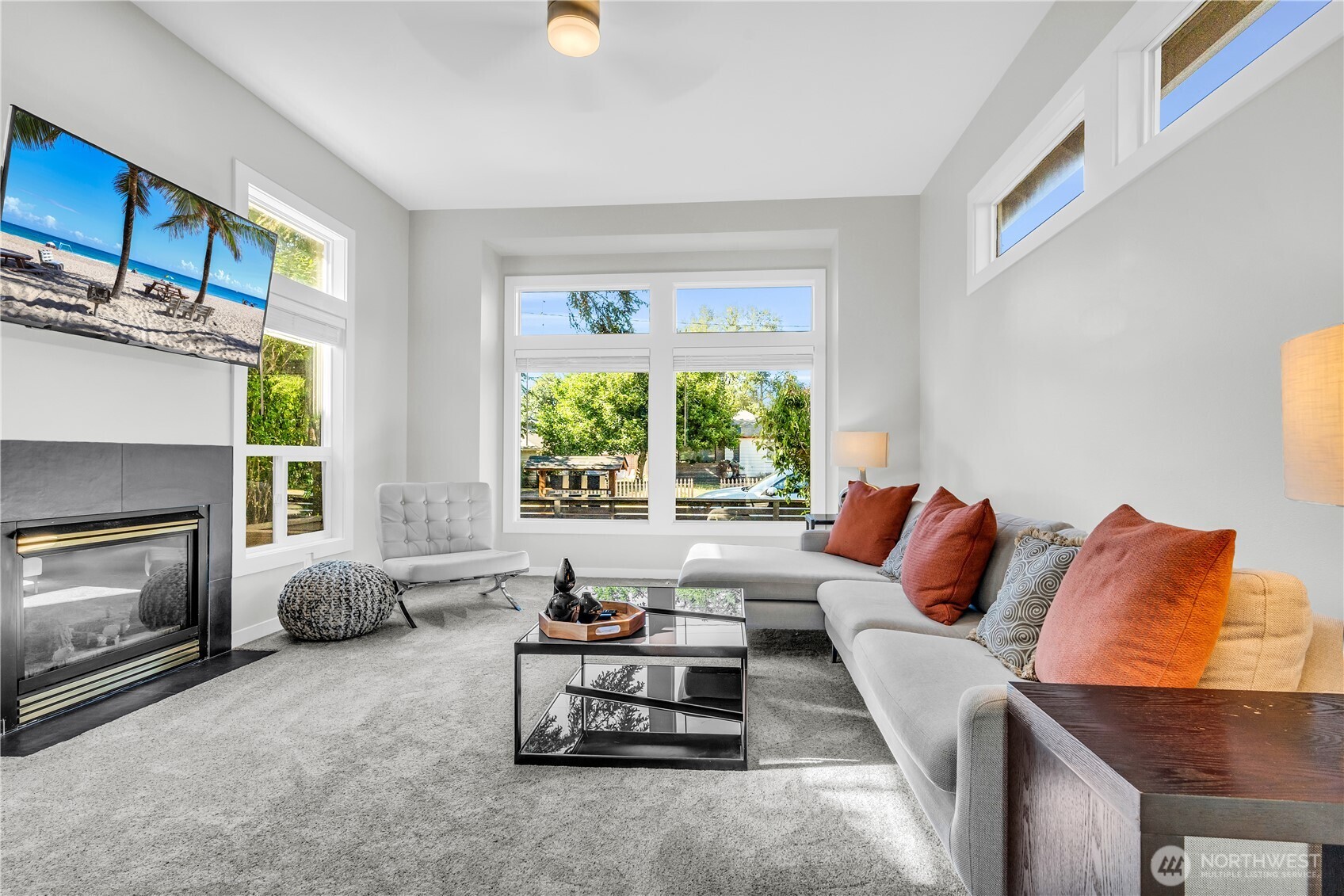 441 NE Alder Street 1 & 2