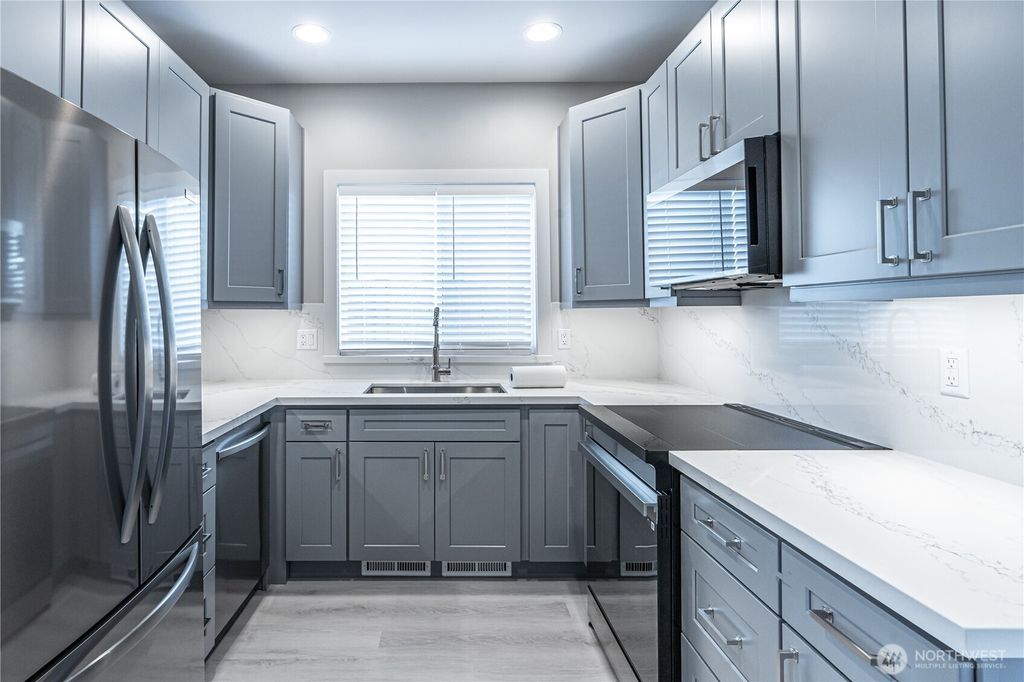 Photo of 441 NE Alder Street #1 &amp; 2, Issaquah, WA 98027 (MLS # 2496084)