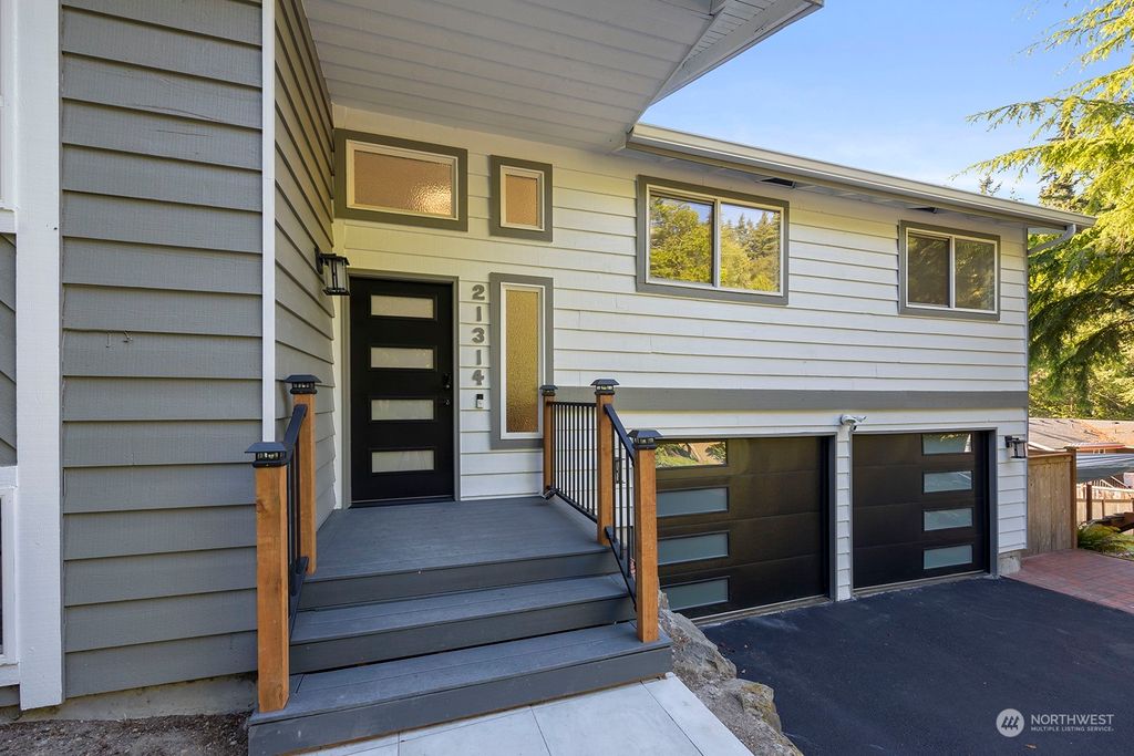 Photo of 21314 Pioneer Way, Edmonds, WA 98026 (MLS # 2257870)