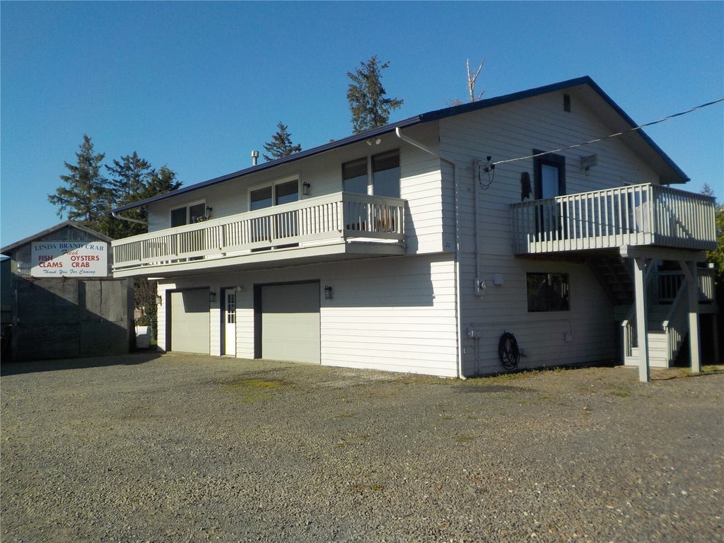 Photo of 20 Cherry Street W, Chinook, WA 98614 (MLS # 2593420)