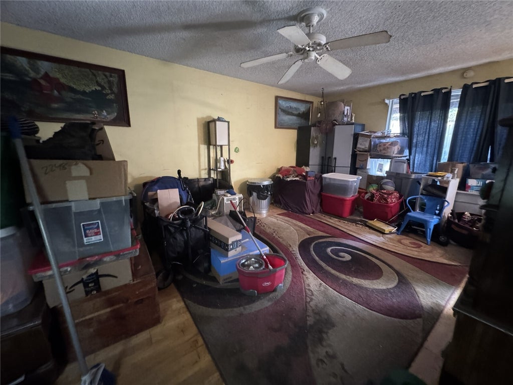 Photo of 2111 SE 20th Court, Renton, WA 98055 (MLS # 2597718)