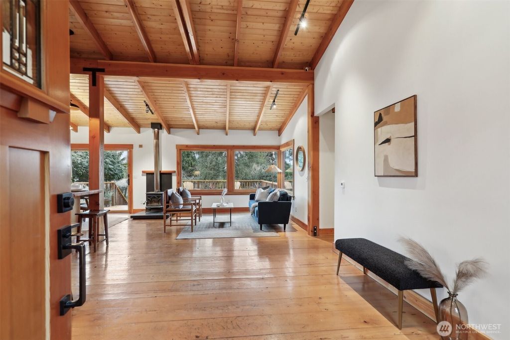 Photo of 3610 NE 97th Street, Seattle, WA 98115 (MLS # 2335674)