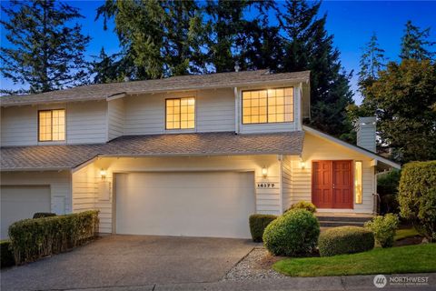 Photo of 16177 SE 33rd Circle, Bellevue, WA 98008 (MLS # 2555807)
