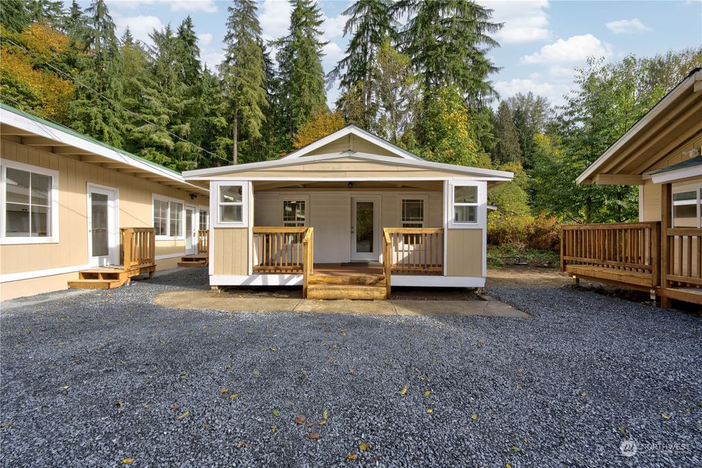 Photo of 9117 184th Avenue NE, Granite Falls, WA 98252 (MLS # 2169898)
