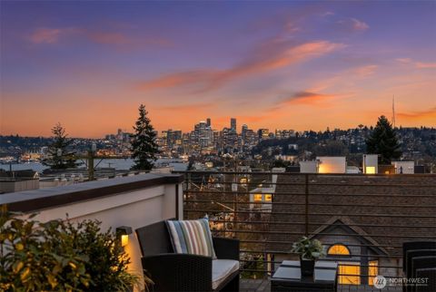 728 N 43rd Street Seattle WA 98103