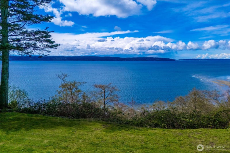 4200 S Camano Drive