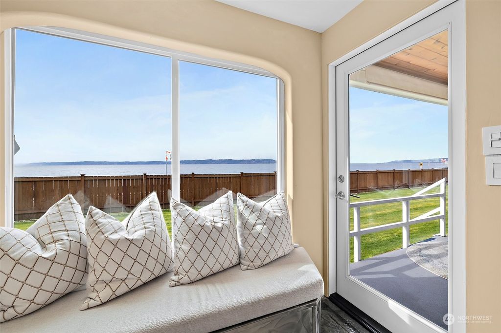 Photo of 28120 Redondo Beach Drive S #108, Des Moines, WA 98198 (MLS # 2207406)
