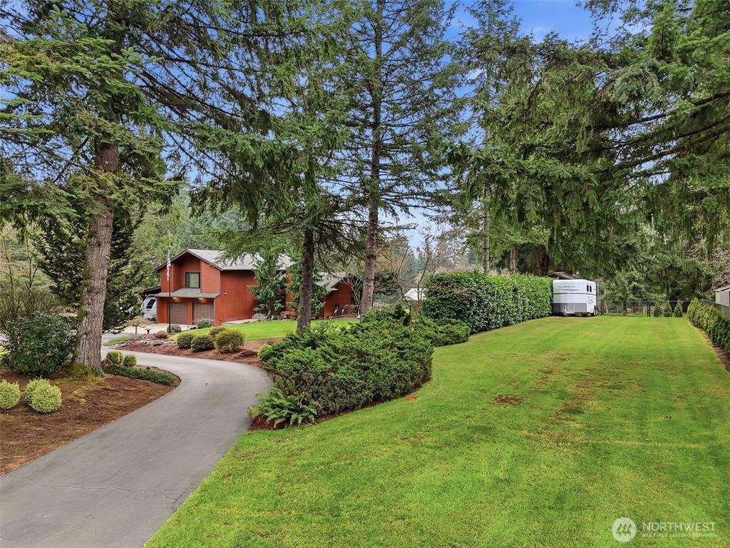 Photo of 18313 NE 219th Street, Battle Ground, WA 98604 (MLS # 2474644)