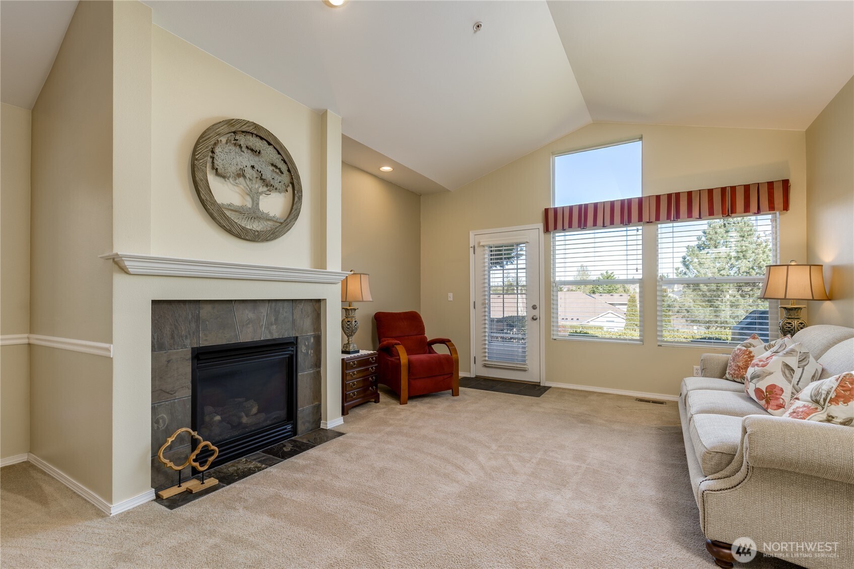 6470 James Avenue SE 11A