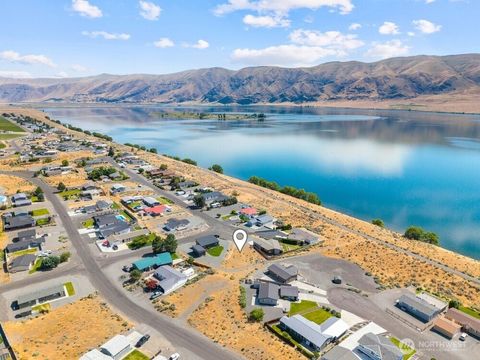 Photo of 407 Island View VW SW, Mattawa, WA 99349 (MLS # 2533830)
