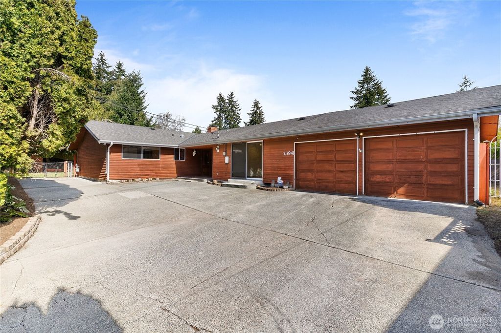 Photo of 23941 76th Avenue W, Edmonds, WA 98026 (MLS # 2346329)