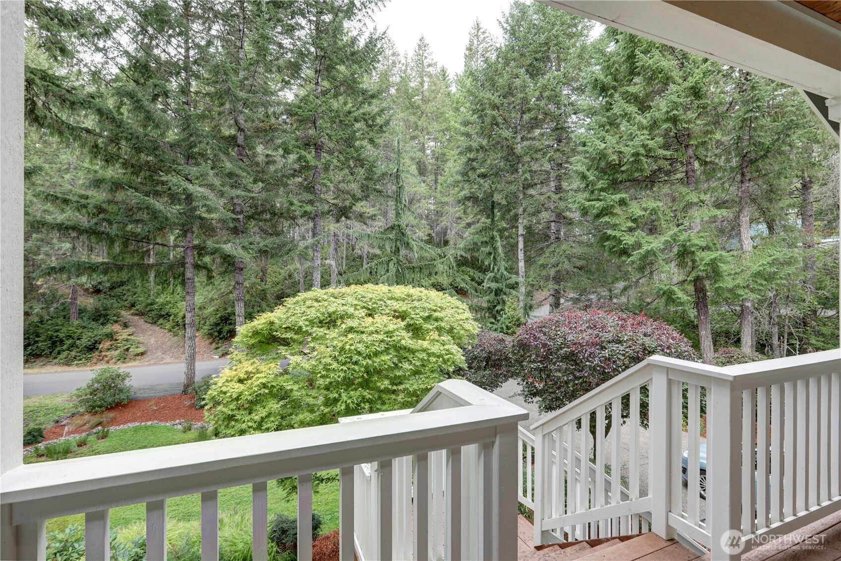 280 E Laurel Park
