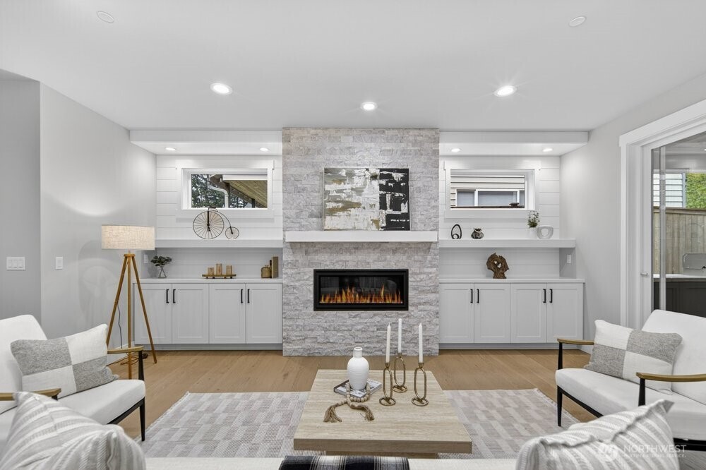 15008 75th Avenue NE