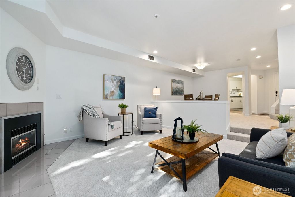 Photo of 9039 NE Juanita Drive #306, Kirkland, WA 98034 (MLS # 2482950)