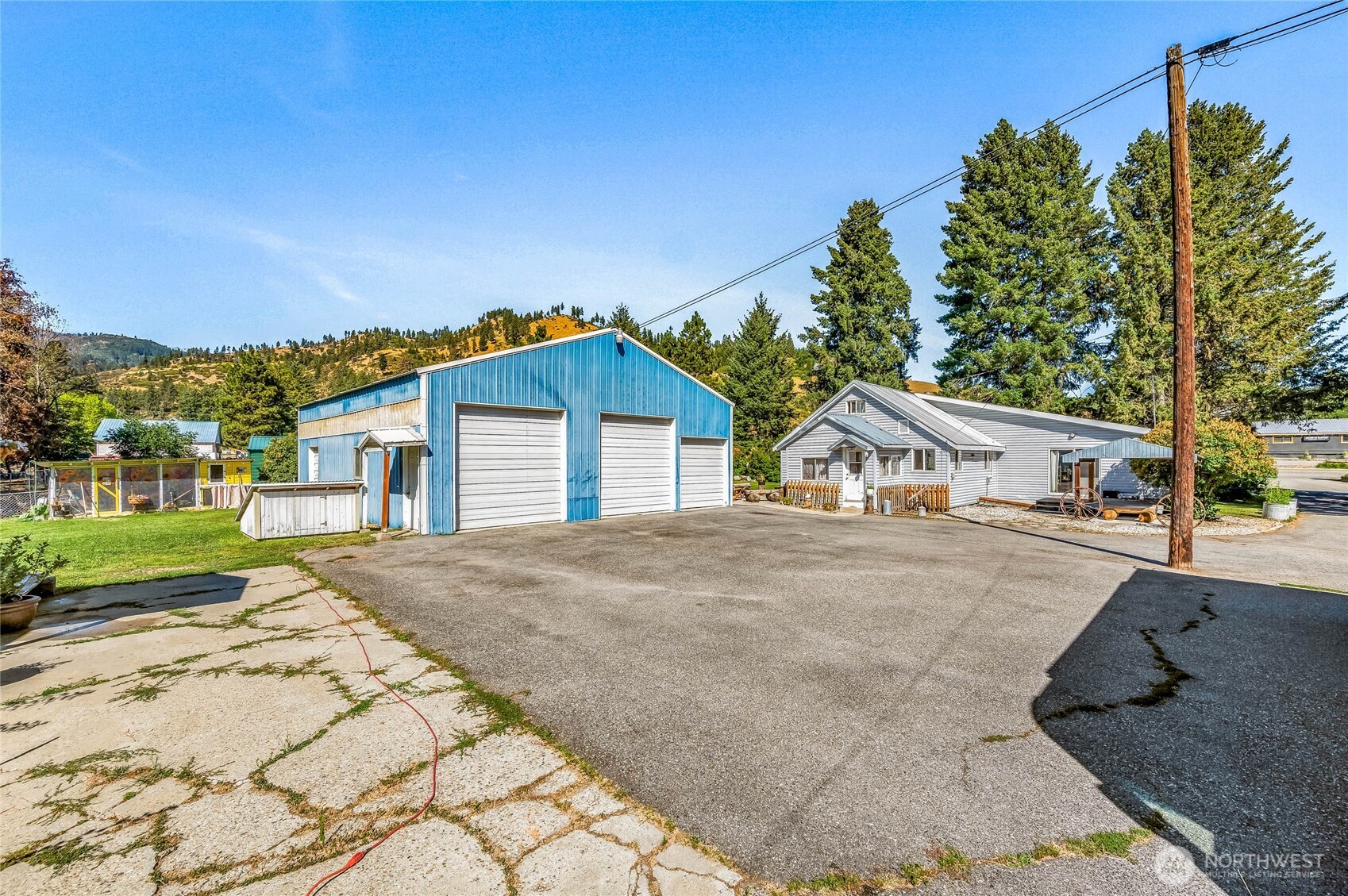7569 US HWY 97