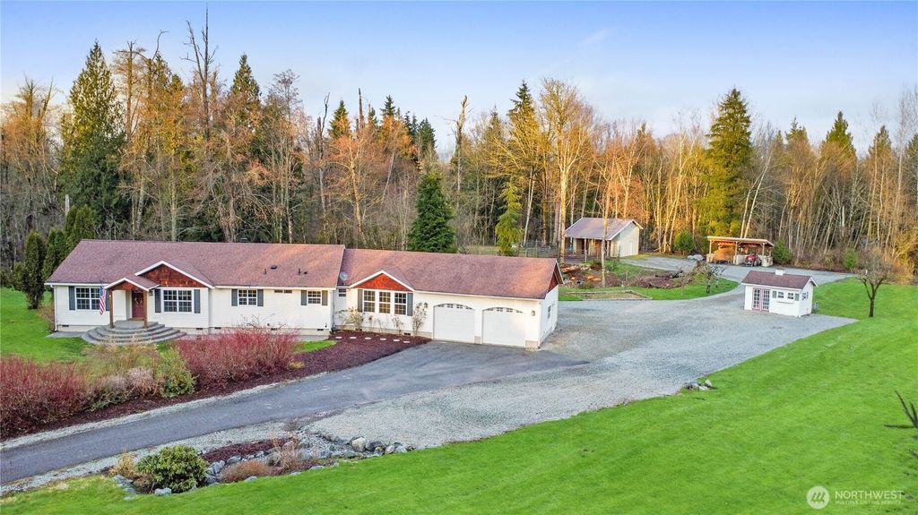 Photo of 7203 Erna Lane, Sedro Woolley, WA 98284 (MLS # 2496028)