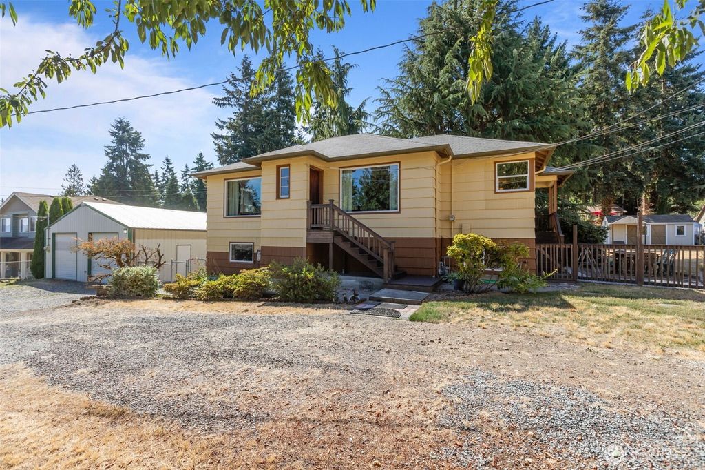 Photo of 4419 S 164th Street, SeaTac, WA 98188 (MLS # 2418442)