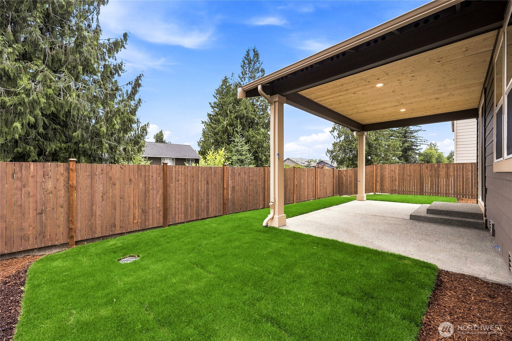 1185 Clearwater Way SE 20