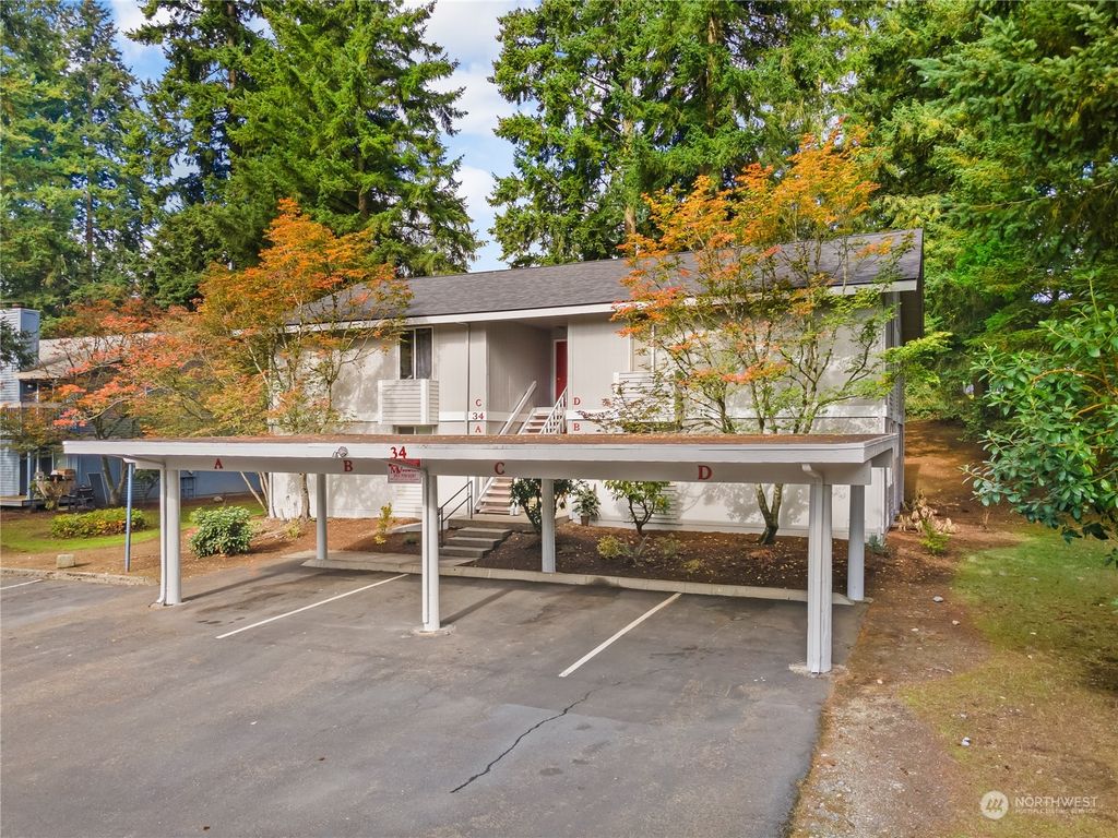 Photo of 34 S 342nd Place, Federal Way, WA 98003 (MLS # 2170933)