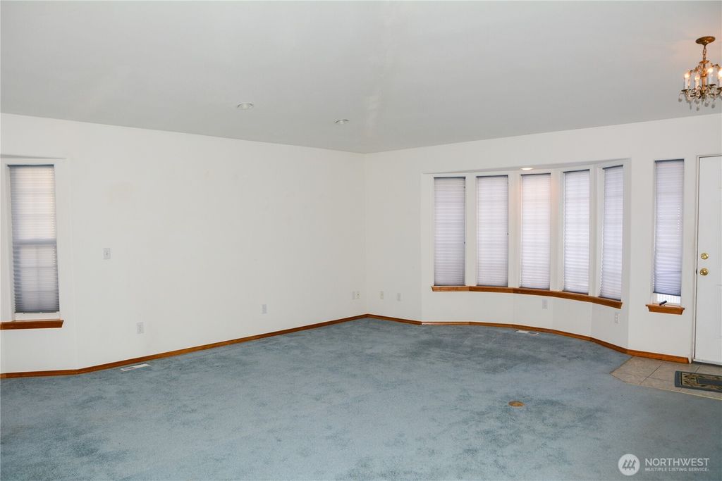 Photo of 508 W 7th Avenue, Ritzville, WA 99169 (MLS # 2489374)