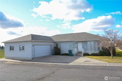 Photo of 508 W 7th Avenue, Ritzville, WA 99169 (MLS # 2489374)