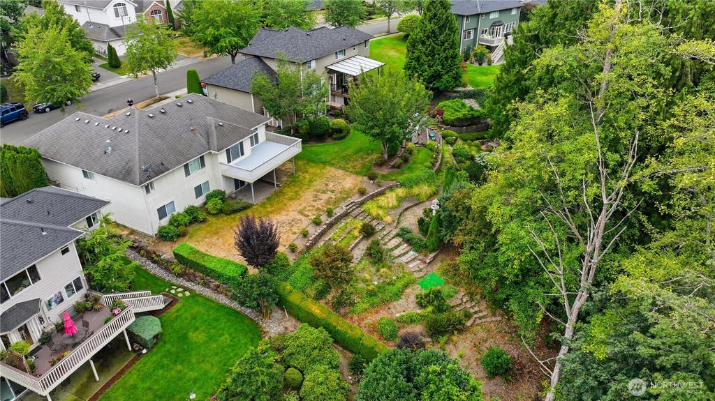 Photo of 829 191st Street SW, Lynnwood, WA 98036 (MLS # 2553001)
