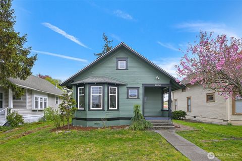 Photo of 2006 Iron Street, Bellingham, WA 98225 (MLS # 2511139)