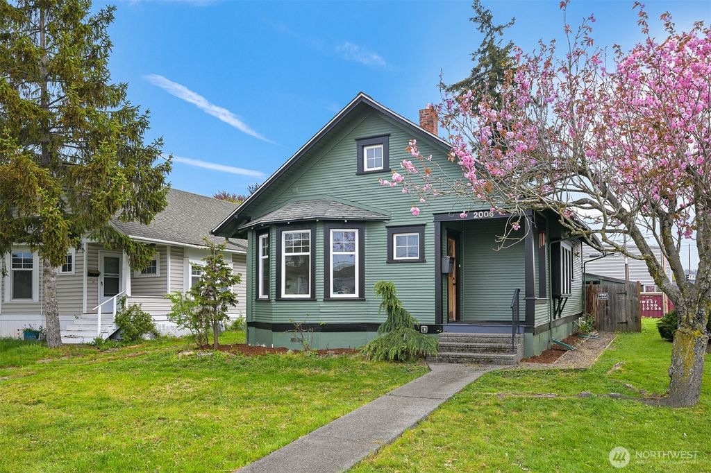 Photo of 2006 Iron Street, Bellingham, WA 98225 (MLS # 2511139)
