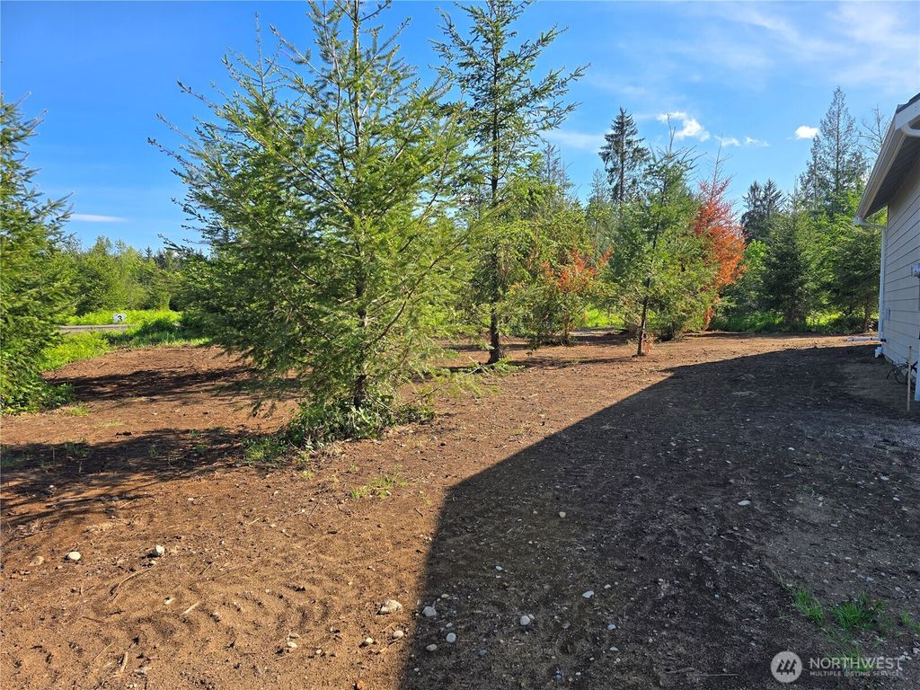 Photo of 10 Avery Road, Elma, WA 98541 (MLS # 2525428)