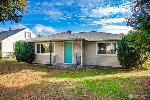Photo of 6827 S Prospect Street, Tacoma, WA 98409 (MLS # 2447826)