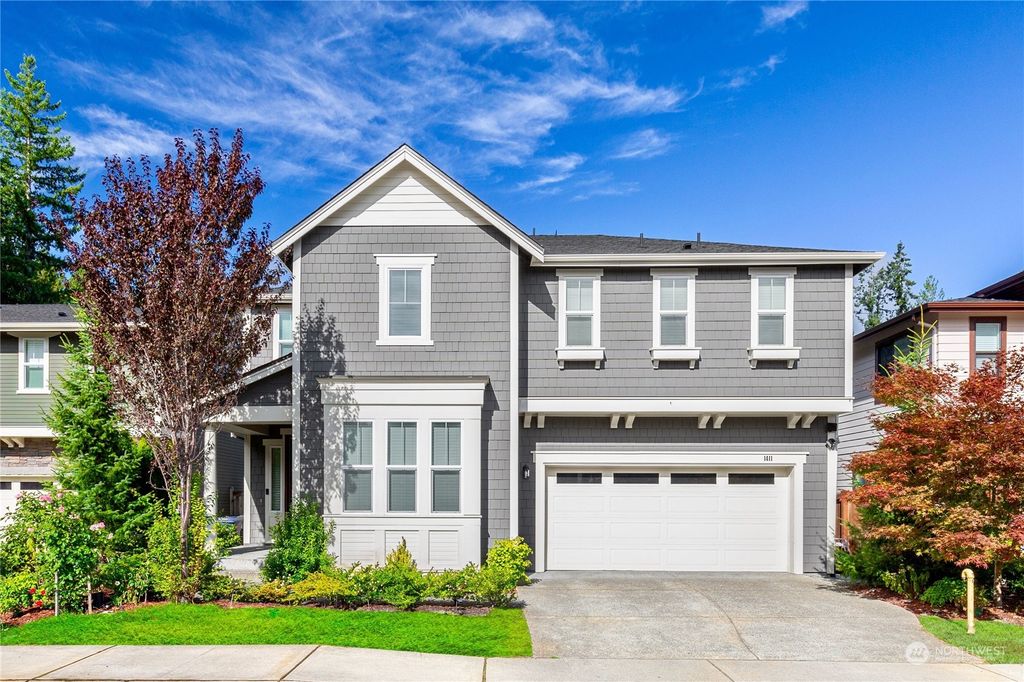 Photo of 1411 242nd Avenue NE, Sammamish, WA 98074 (MLS # 2207291)