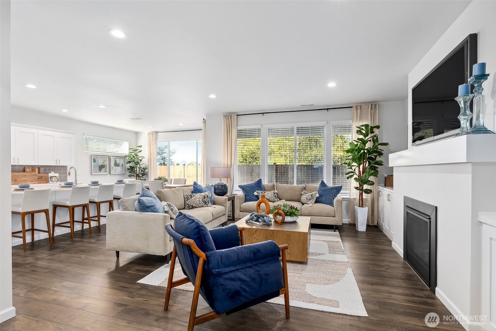 27018 30th Place S 32