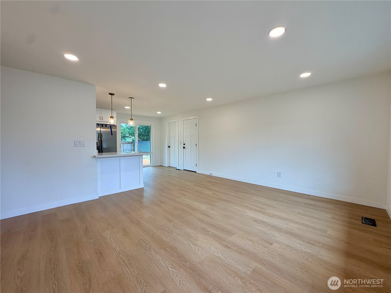 1109 27th Street SE
