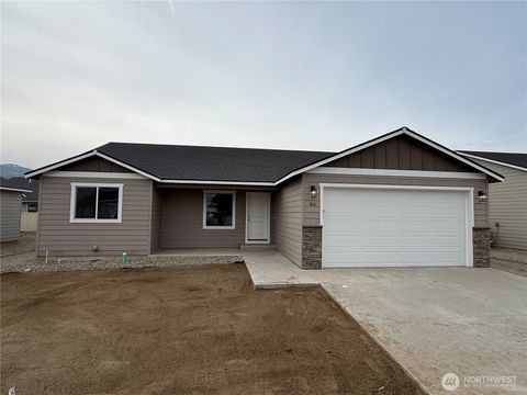 Photo of 86 Salmon Drive, Wenatchee, WA 98801 (MLS # 2473442)