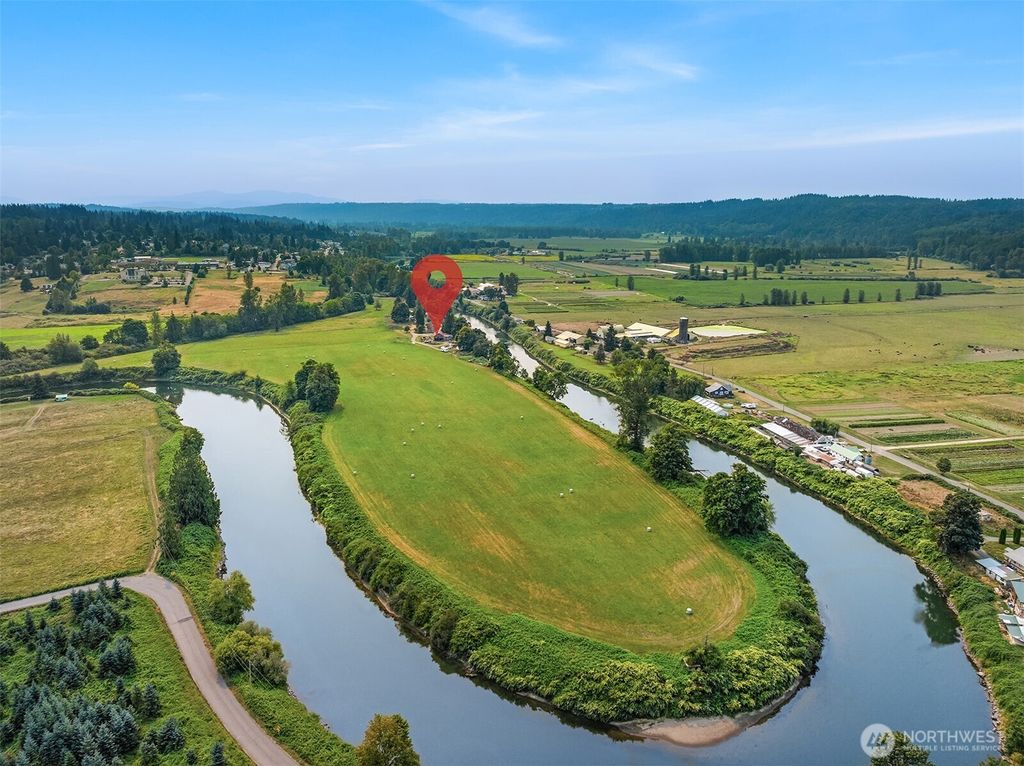 Photo of 17111 Duvall Monroe Road, Duvall, WA 98019 (MLS # 2429571)