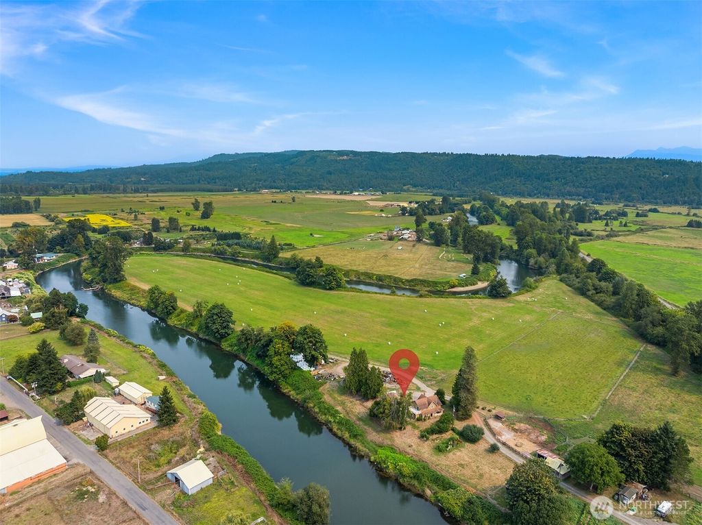 Photo of 17111 Duvall Monroe Road, Duvall, WA 98019 (MLS # 2429571)