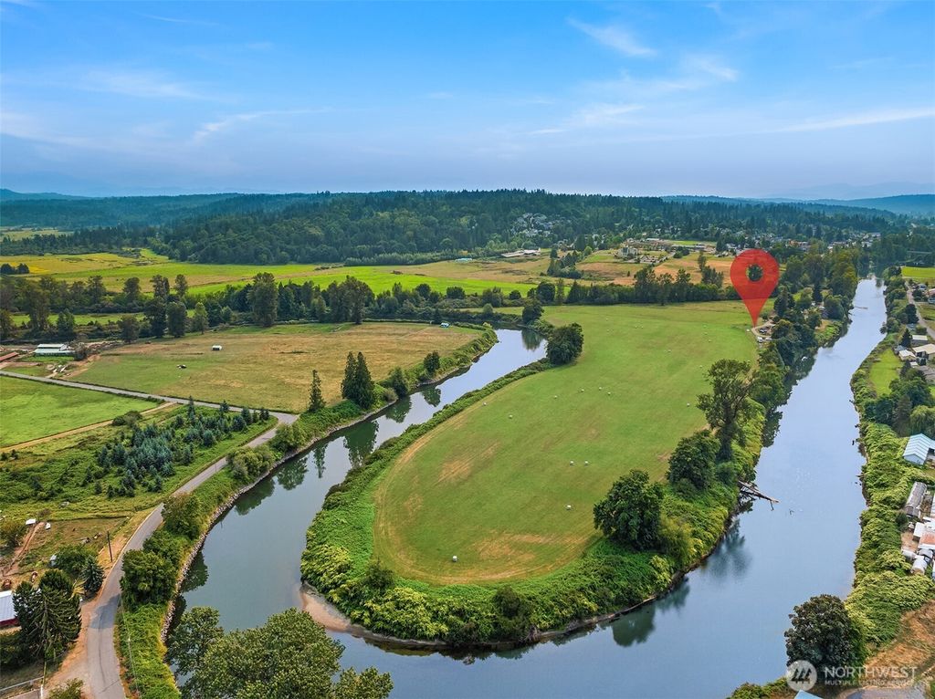 Photo of 17111 Duvall Monroe Road, Duvall, WA 98019 (MLS # 2429571)