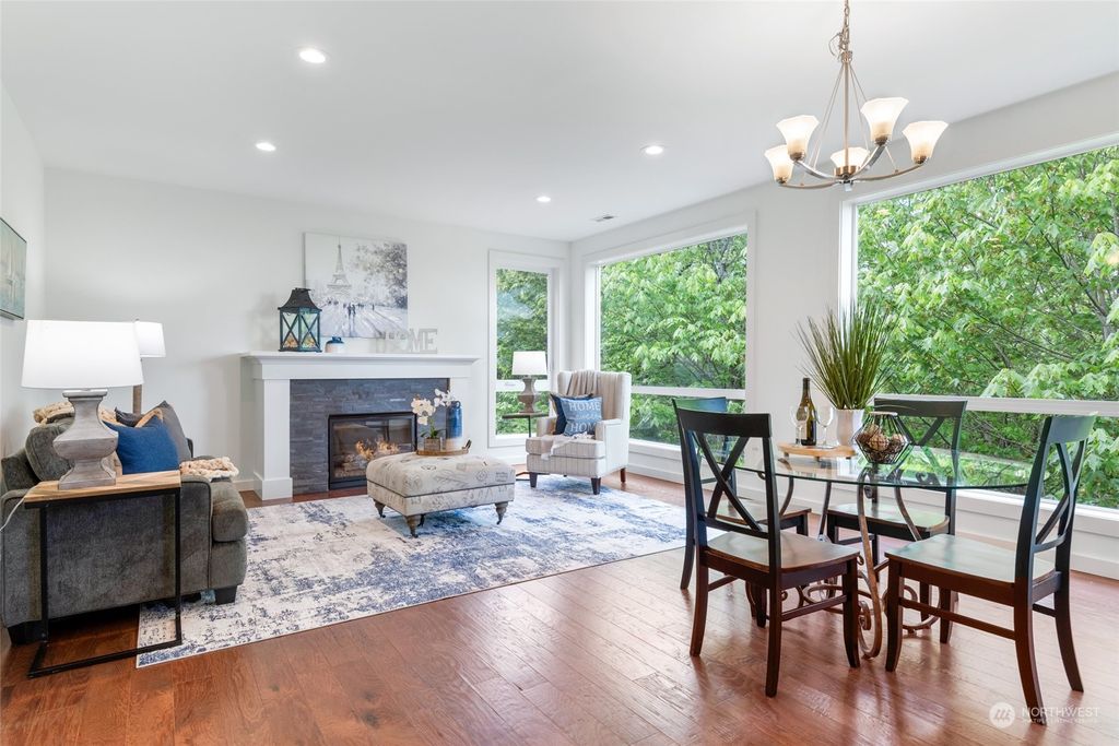 Photo of 883 3rd Place NE, Issaquah, WA 98029 (MLS # 2228185)