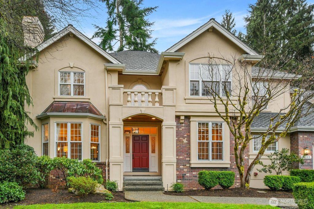 Photo of 19843 NE 124th Court, Woodinville, WA 98077 (MLS # 2335693)